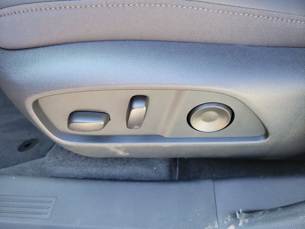 New 2026 GMC Terrain Elevation w/ Elevation Premium Package image 21