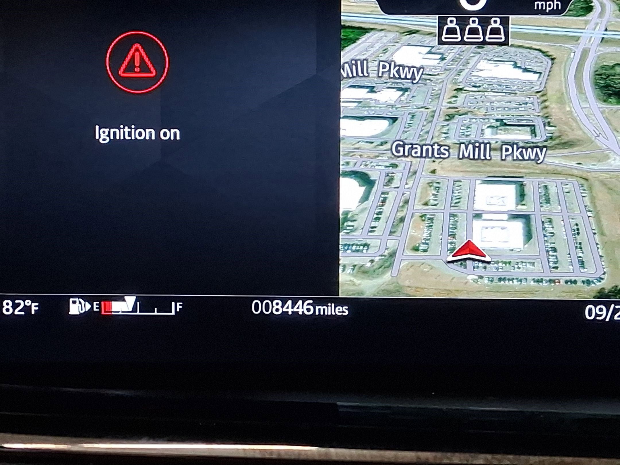 Certified 2025 Land Rover Range Rover Evoque Dynamic SE AWD/4WD image 23