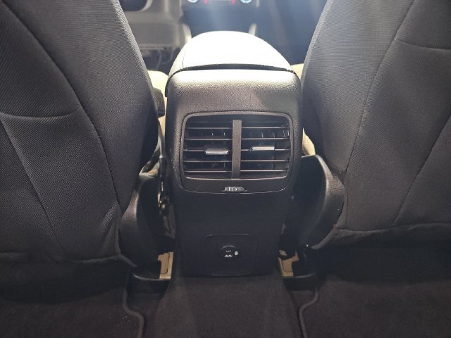 Used 2020 Ford Escape SE AWD/4WD image 39