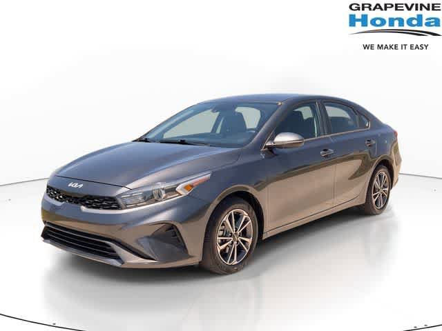 Used 2023 Kia Forte LXS w/ LXS Technology Package FWD image 1