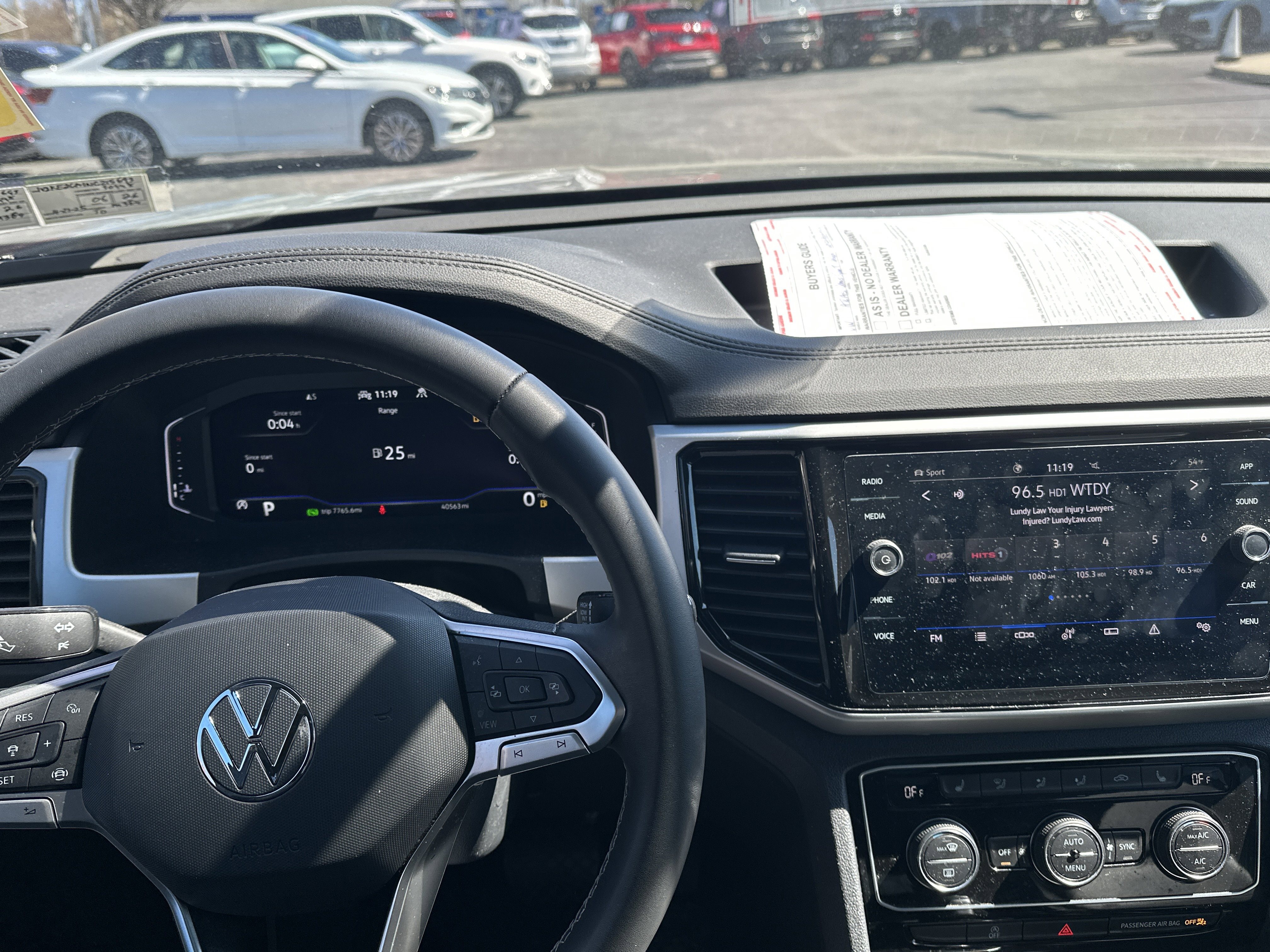 Used 2022 Volkswagen Atlas Cross Sport SE w/ Panoramic Sunroof Package image 12