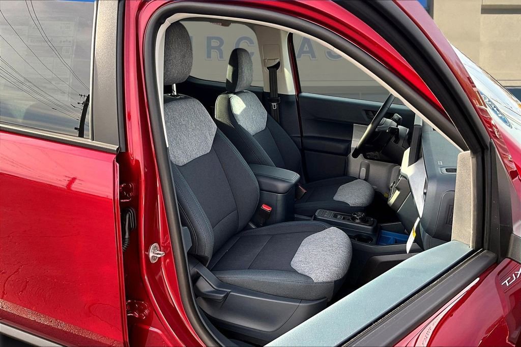 New 2026 Ford Maverick XLT w/ XLT Luxury Package image 11