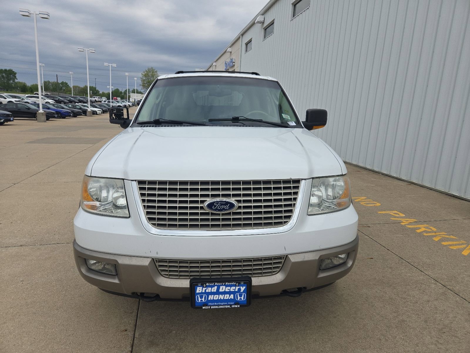 Used 2003 Ford Expedition Eddie Bauer AWD/4WD image 3