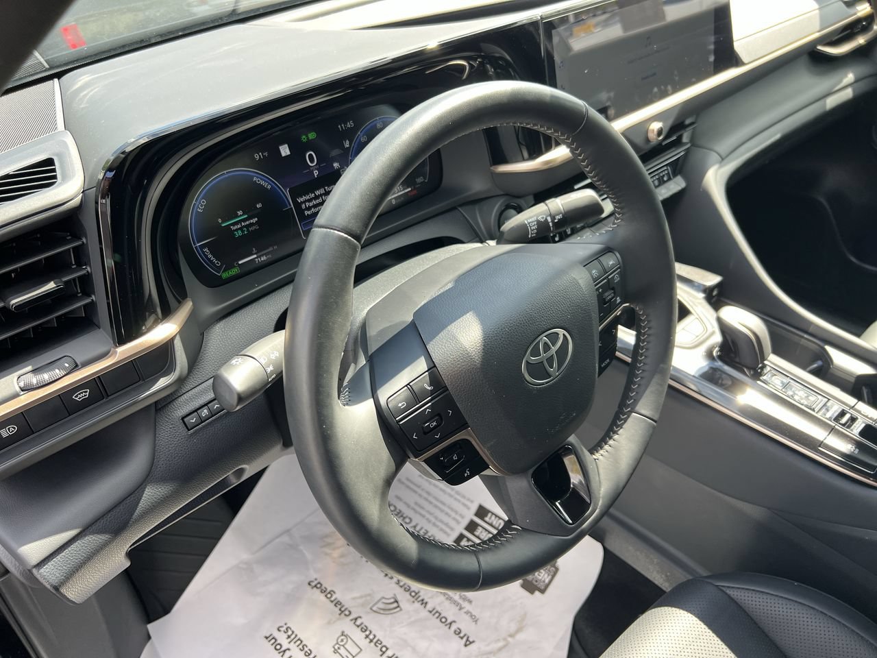 Used 2026 Toyota Crown AWD/4WD image 18