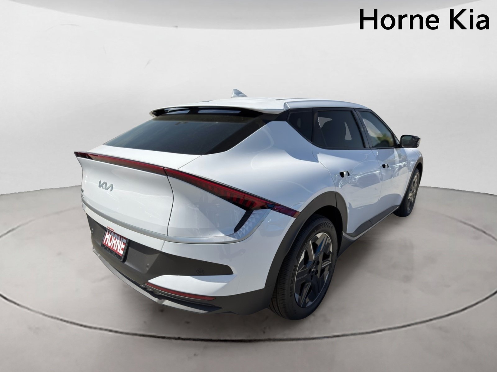 New 2026 Kia EV6 Light RWD image 4