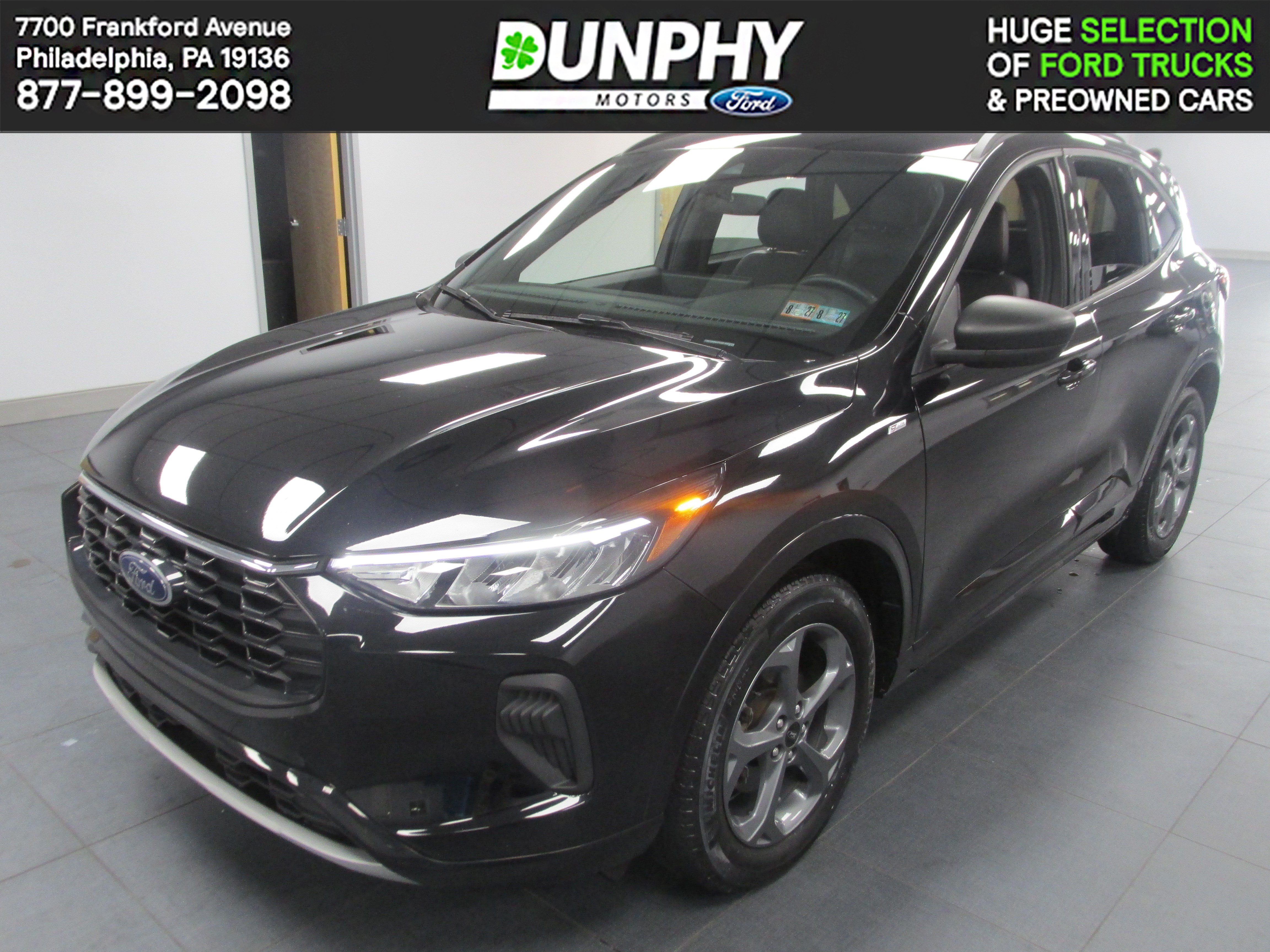 Used 2023 Ford Escape ST-Line w/ Tech Pack #1 AWD/4WD video 1