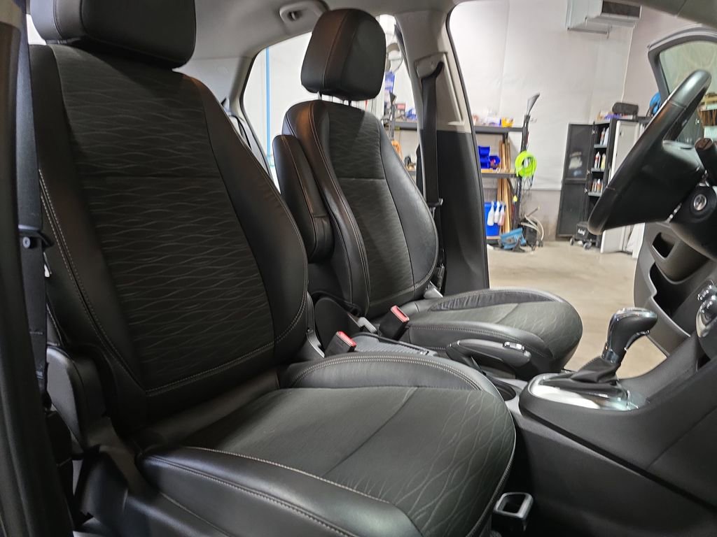 Used 2016 Buick Encore Convenience FWD image 10