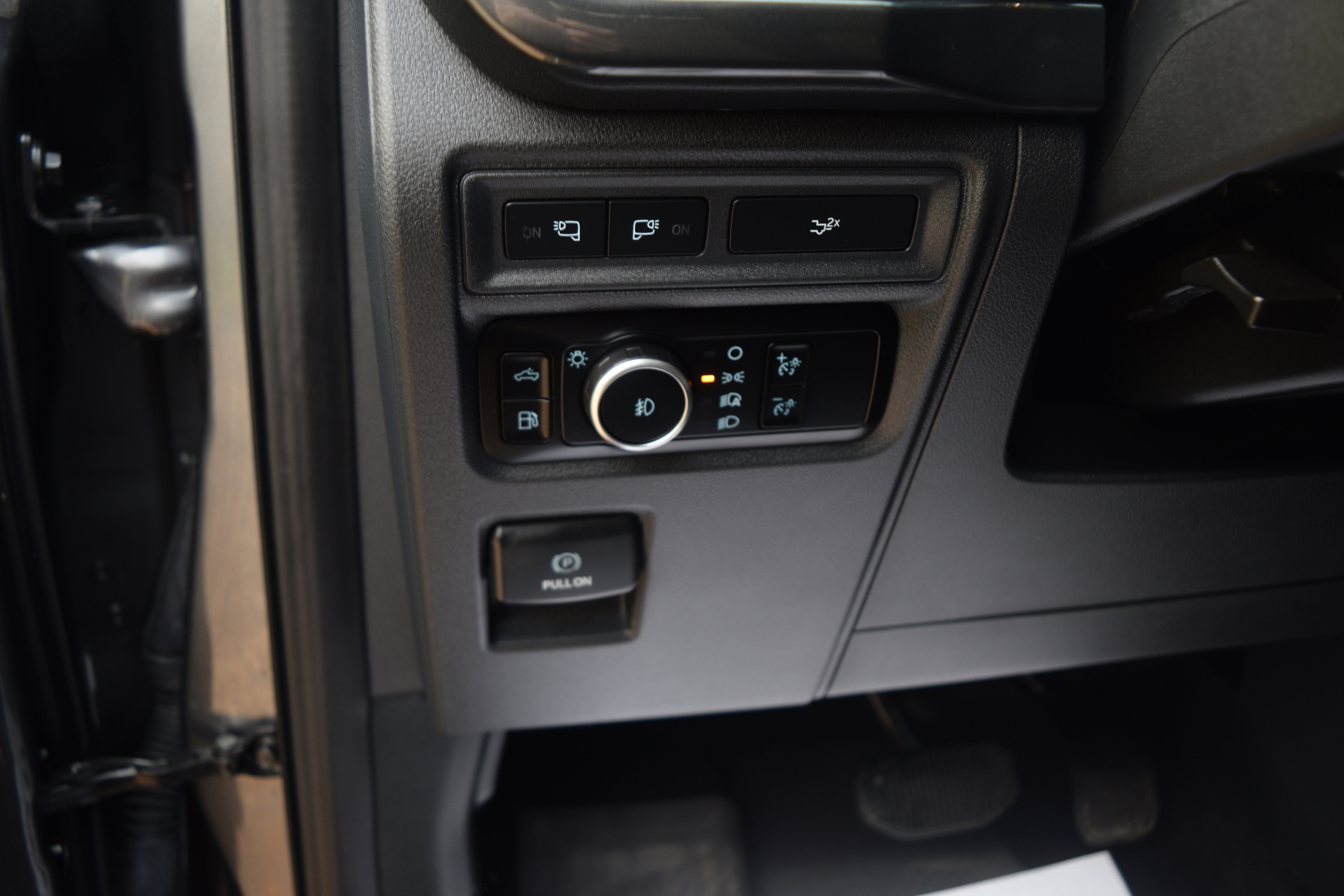 Used 2023 Ford F150 XLT w/ Equipment Group 302A High image 7