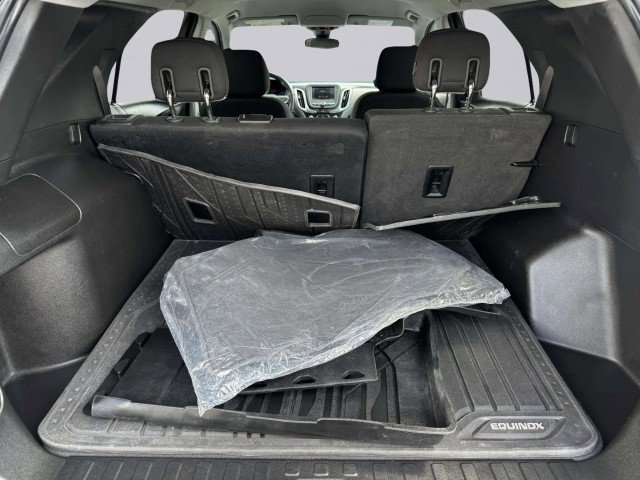 Used 2020 Chevrolet Equinox LS w/ LS Convenience Package image 52