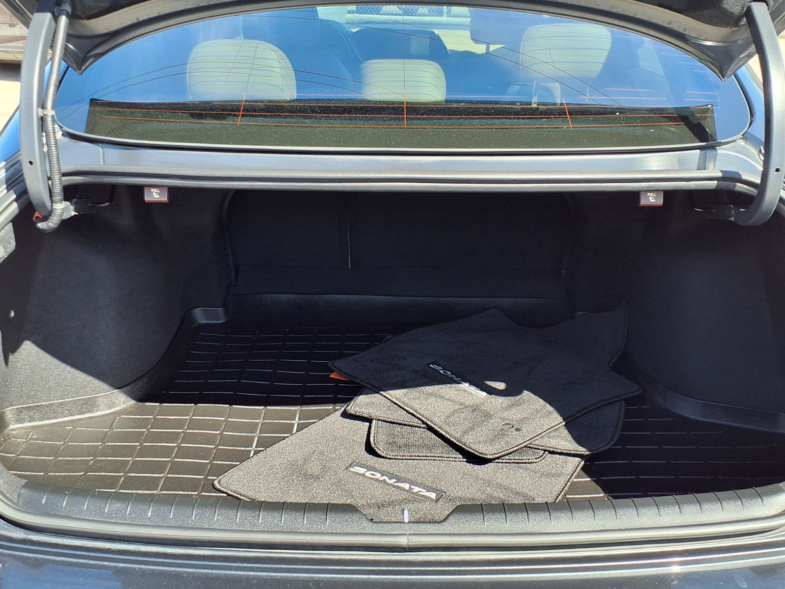 Used 2021 Hyundai Sonata Limited image 19