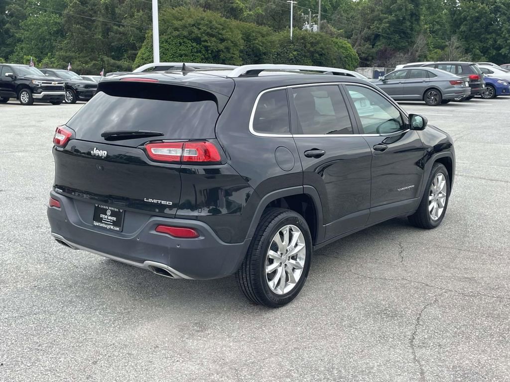 Used 2016 Jeep Cherokee Limited FWD image 6