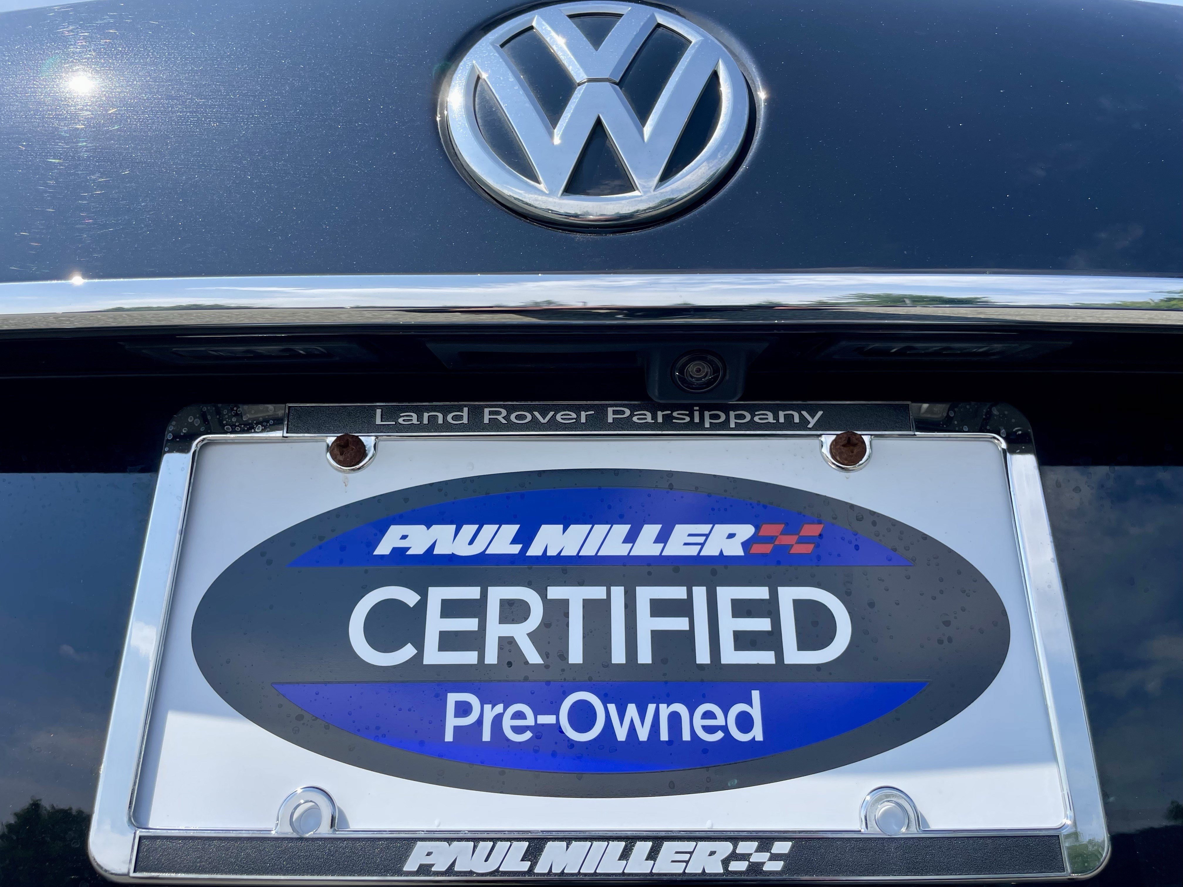 Used 2017 Volkswagen Passat 1.8T S FWD image 36