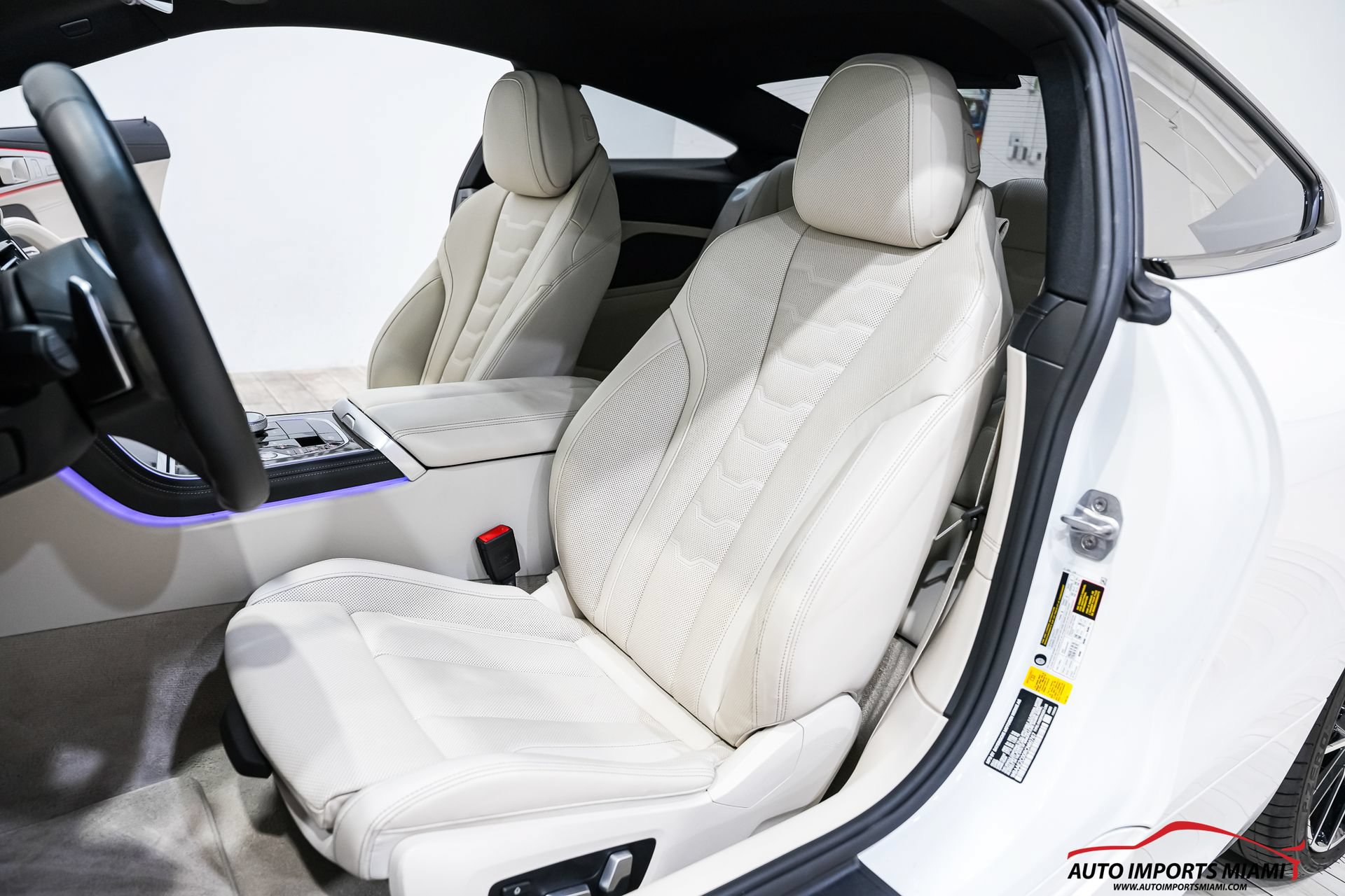 Used 2024 BMW 840i Coupe w/ M Sport Professional Package RWD image 35