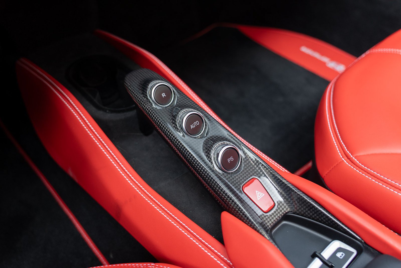 Used 2022 Ferrari F8 Tributo RWD image 49