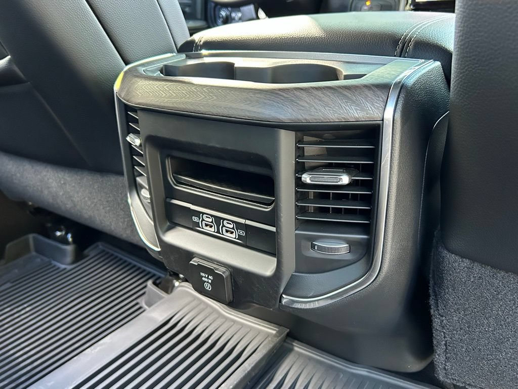 New 2026 RAM 3500 Laramie AWD/4WD image 44
