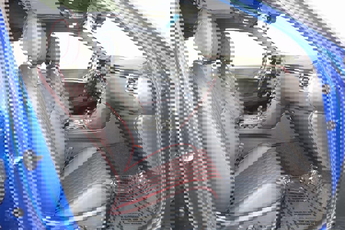 Used 2024 Genesis G70 3.3T Advanced image 13