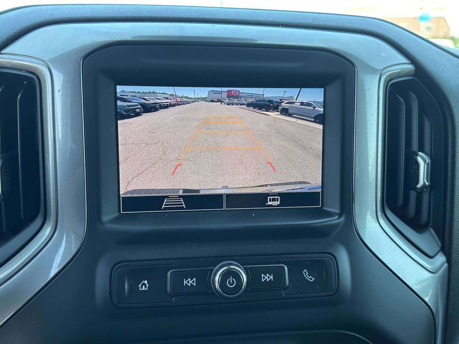 Used 2024 Chevrolet Silverado 1500 Custom AWD/4WD image 10