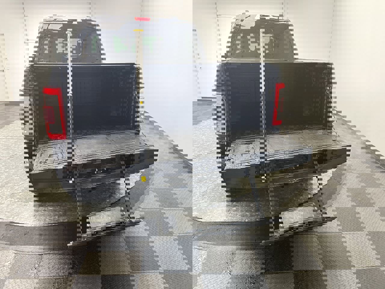 Certified 2023 Ford F150 Lariat w/ Equipment Group 502A High image 38