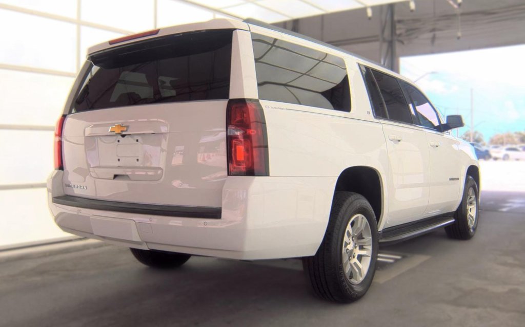 Used 2019 Chevrolet Suburban LT AWD/4WD image 4