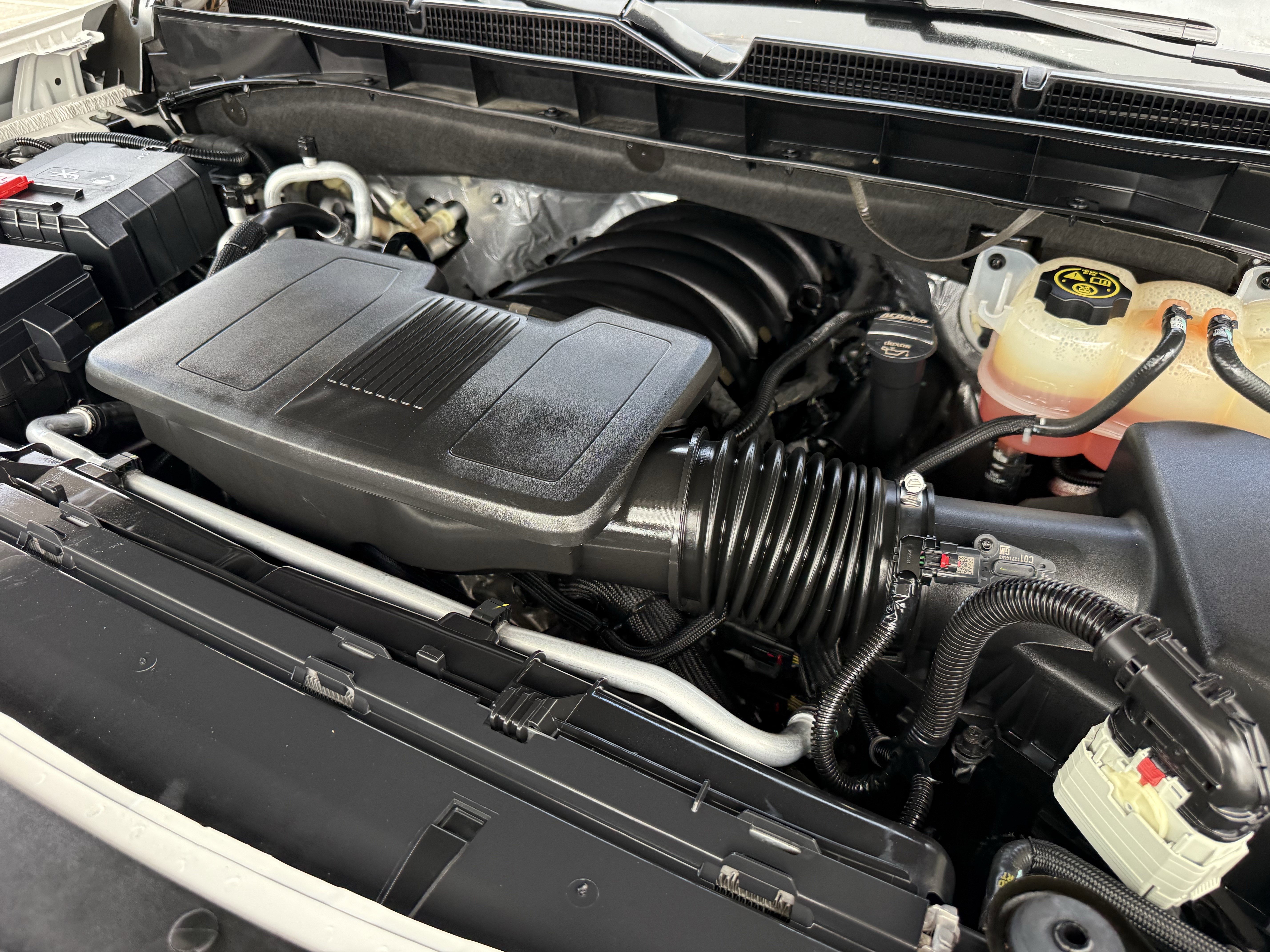 Used 2022 GMC Yukon XL Denali image 34