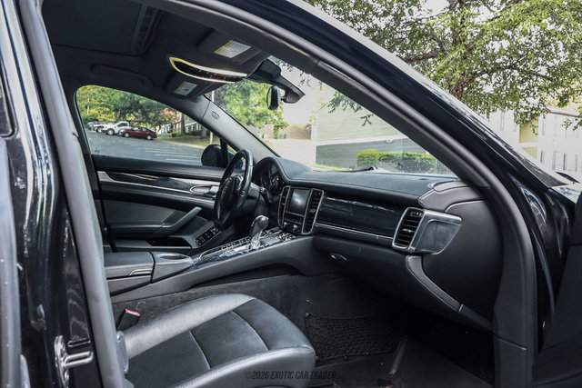 Used 2011 Porsche Panamera 4 AWD/4WD image 41