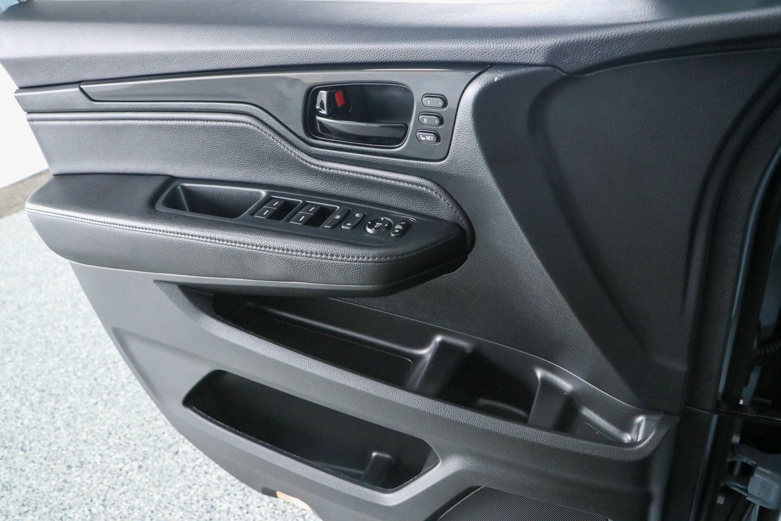 Used 2023 Honda Odyssey Touring image 23