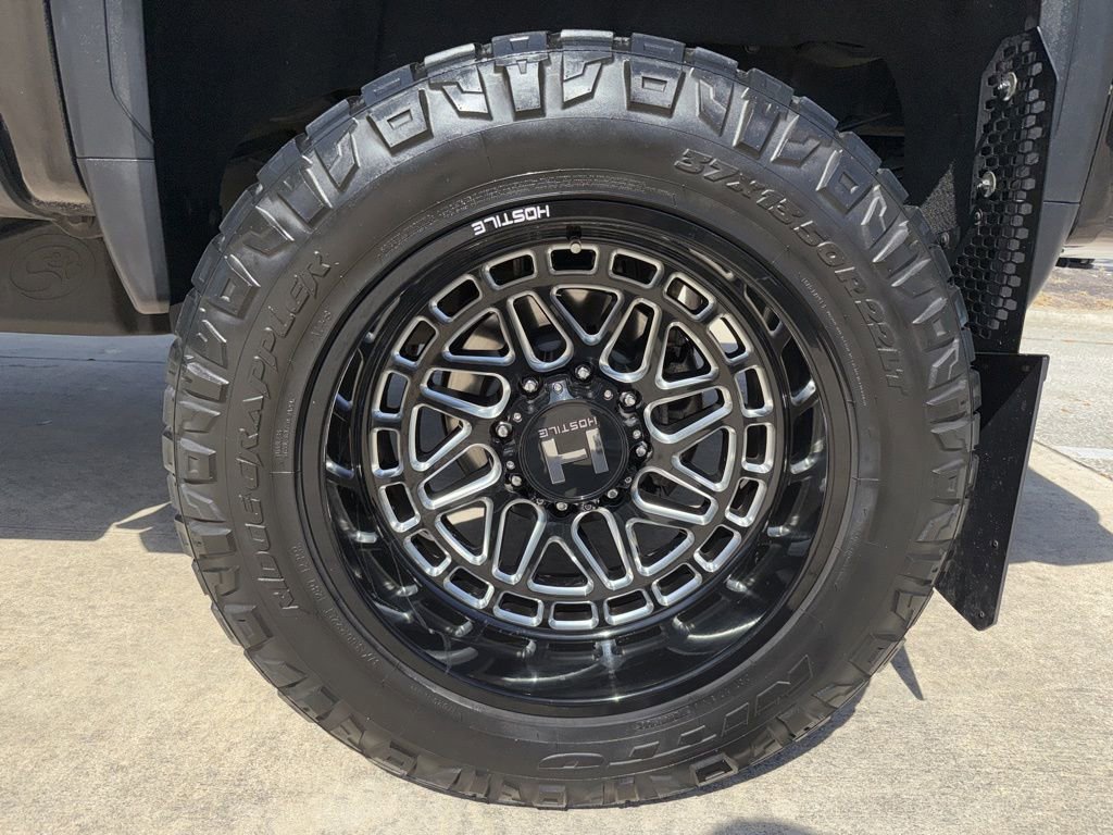 Used 2023 GMC Sierra 3500 Denali w/ Denali Black Diamond Edition image 59