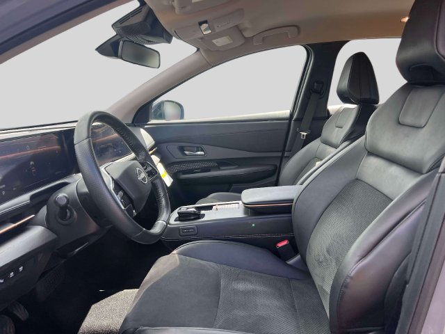 Certified 2024 Nissan Ariya AWD image 17