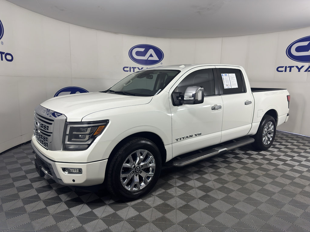 Used 2020 Nissan Titan SL w/ Moonroof Package RWD image 6
