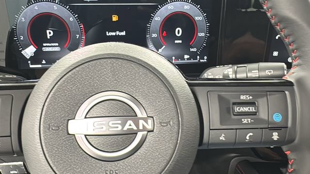 New 2026 Nissan Kicks SR w/ Cold Weather Package image 22