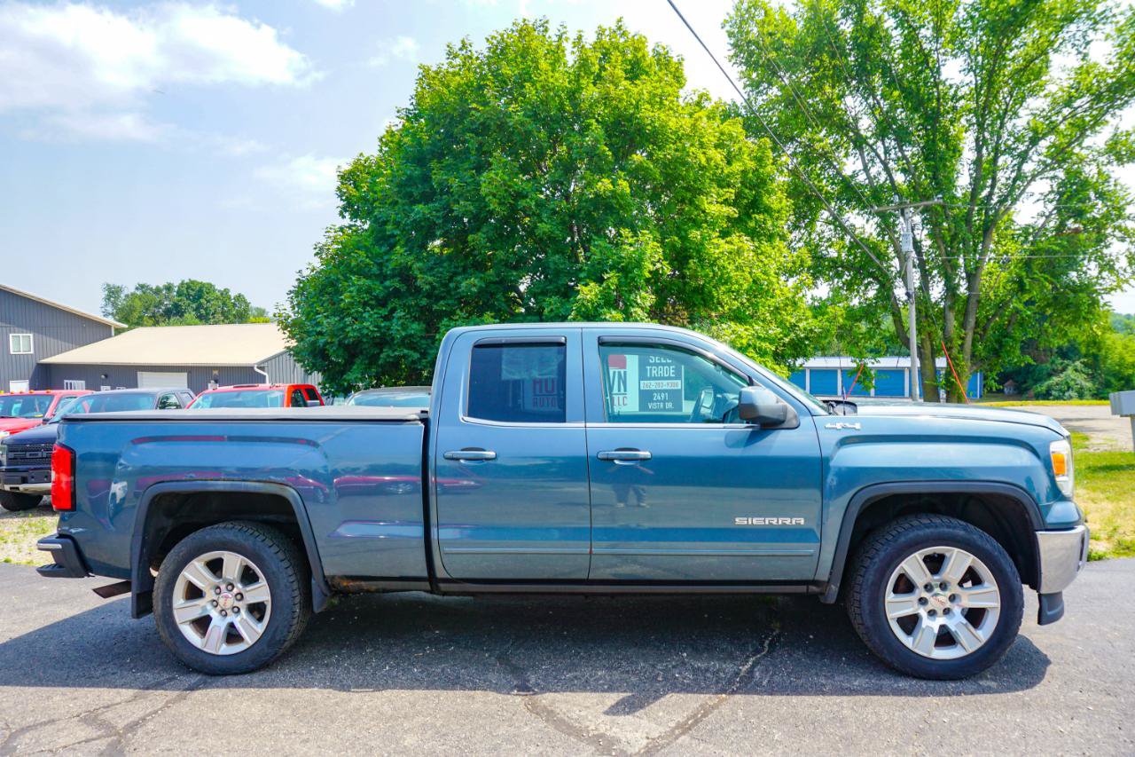Used 2014 GMC Sierra 1500 SLE w/ SLE Value Package AWD/4WD image 2