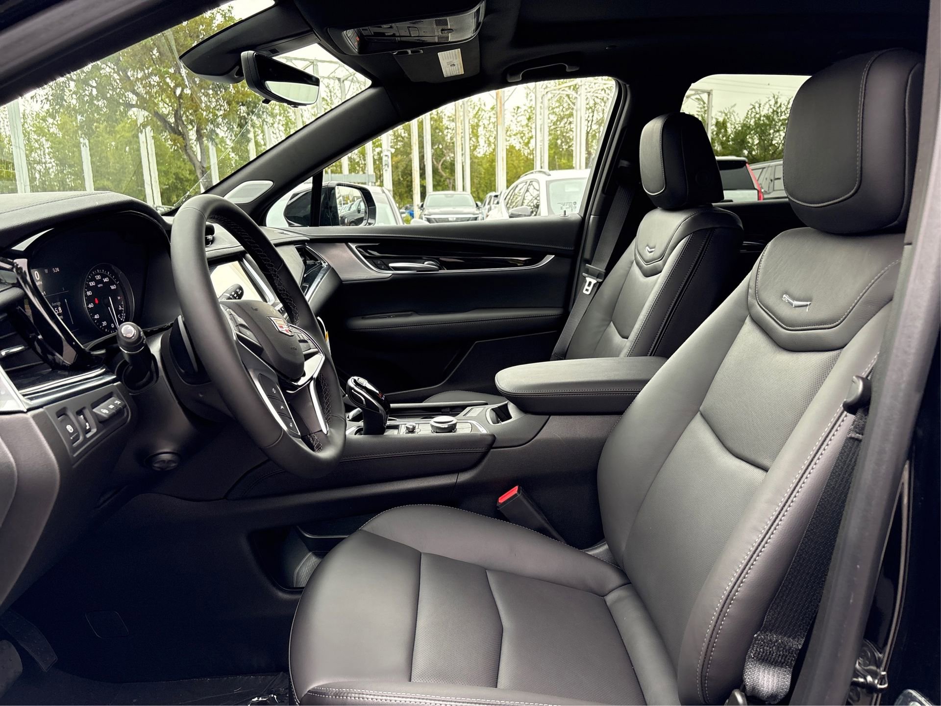 New 2026 Cadillac XT5 Premium Luxury w/ Driver Assist Package FWD image 9
