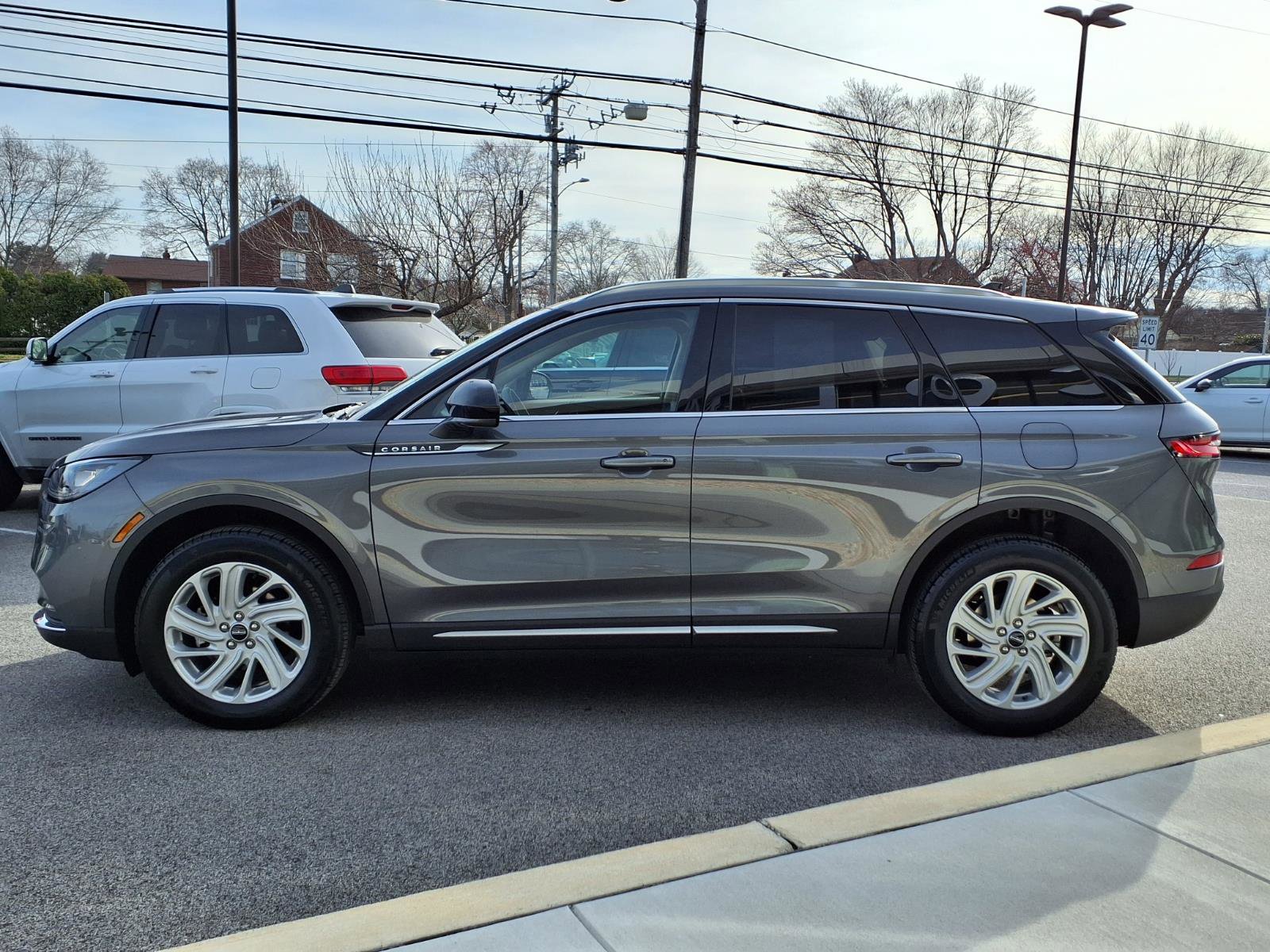 Certified 2022 Lincoln Corsair FWD image 7