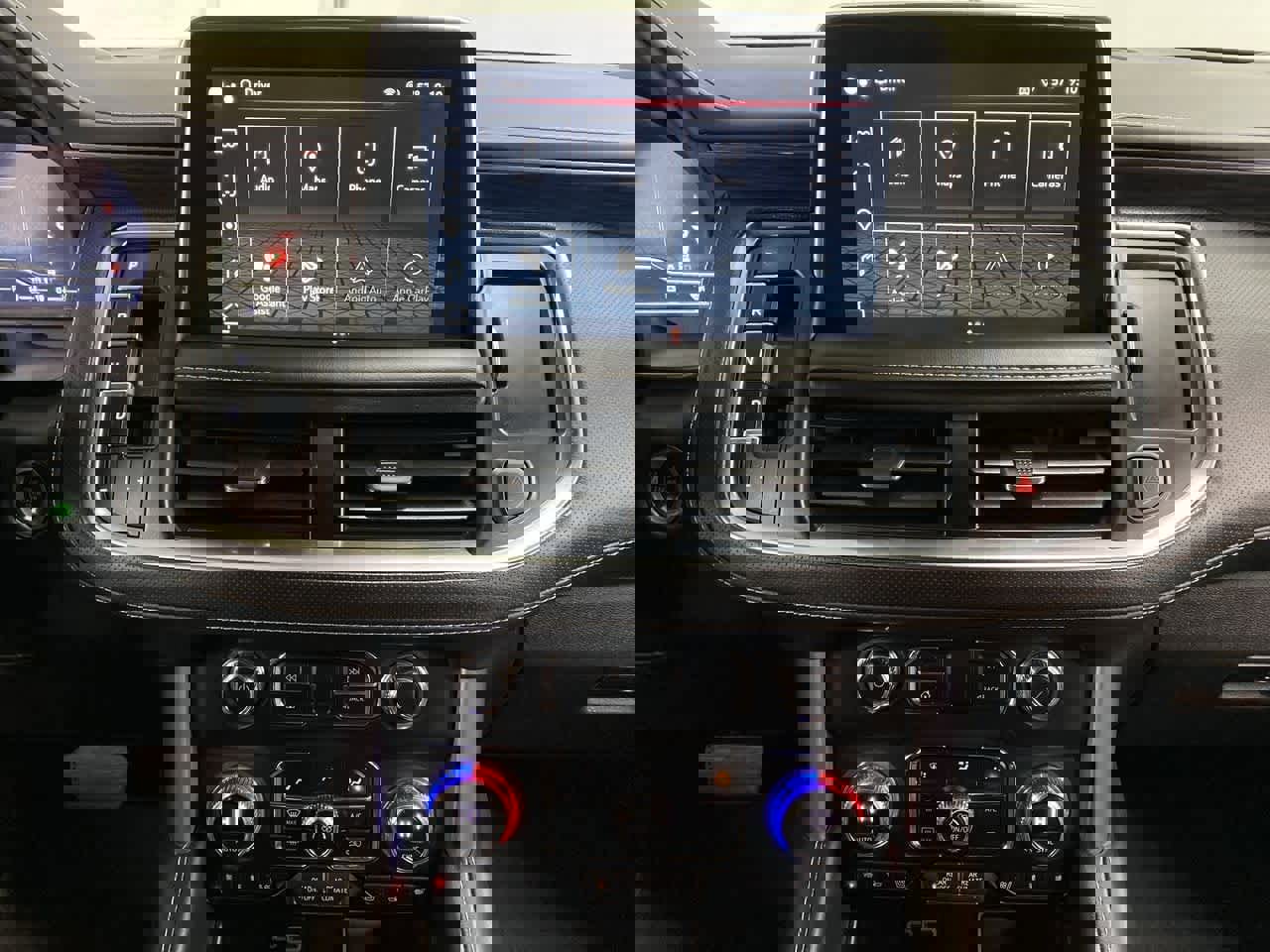 Used 2023 GMC Yukon SLT image 25