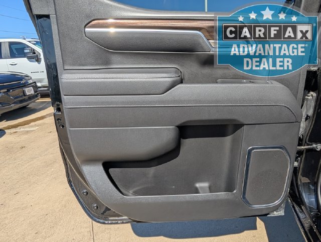 Certified 2025 Chevrolet Silverado 1500 RST w/ Protection Package AWD/4WD image 43