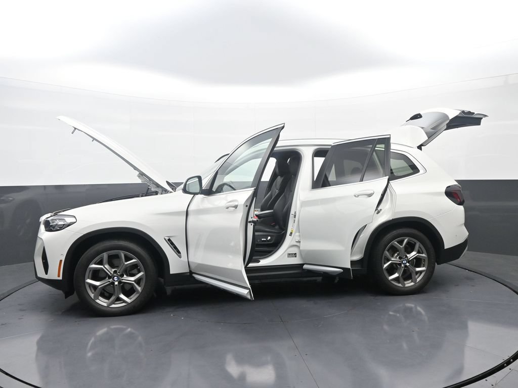 Used 2023 BMW X3 xDrive30i w/ Premium Package AWD/4WD image 40