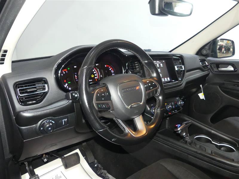 Used 2022 Dodge Durango SXT AWD/4WD image 23