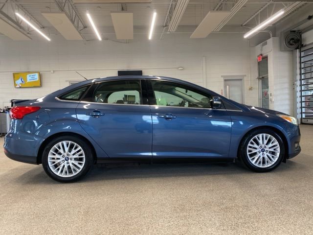 Used 2018 Ford Focus Titanium FWD image 4
