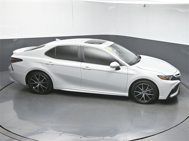 Used 2024 Toyota Camry SE image 47