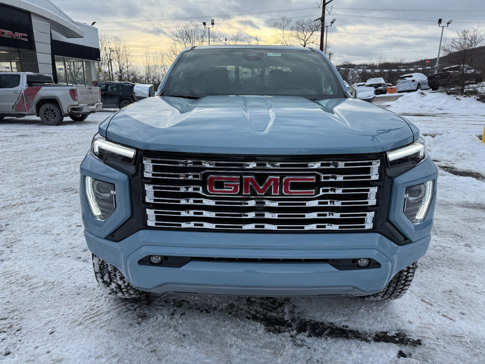 New 2026 GMC Canyon Denali image 8