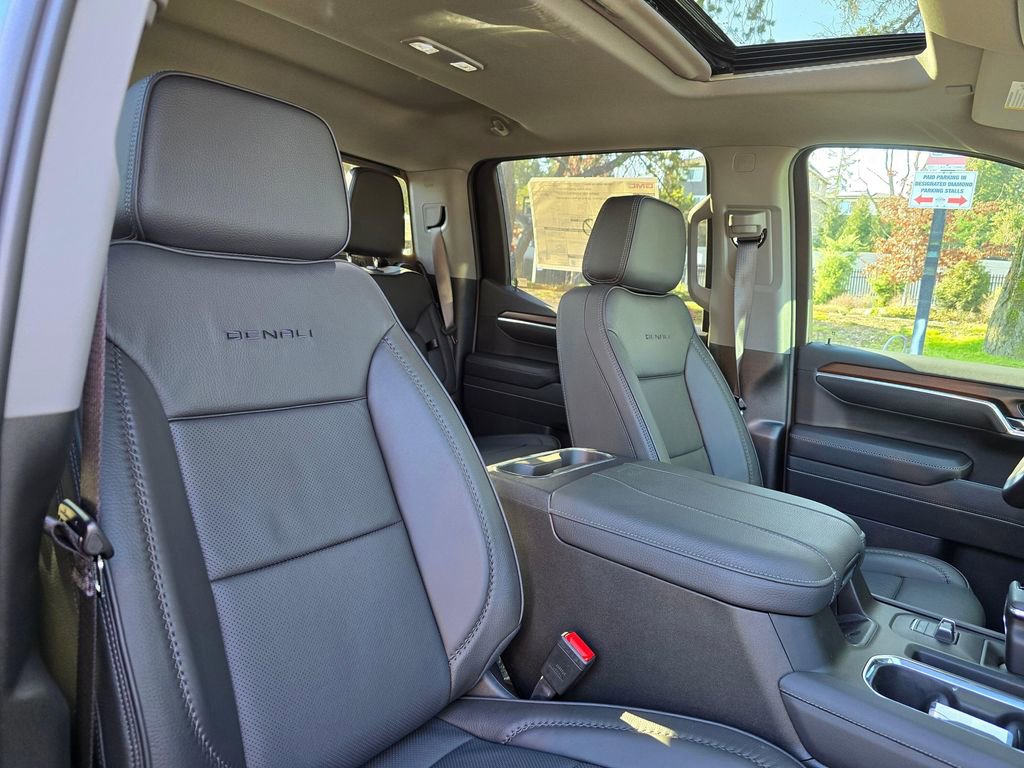 Used 2026 GMC Sierra 1500 Denali image 9
