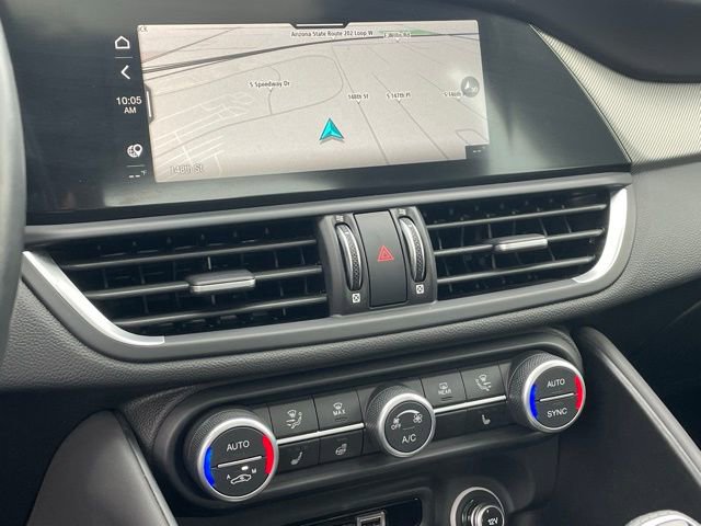 Used 2022 Alfa Romeo Giulia Veloce image 20