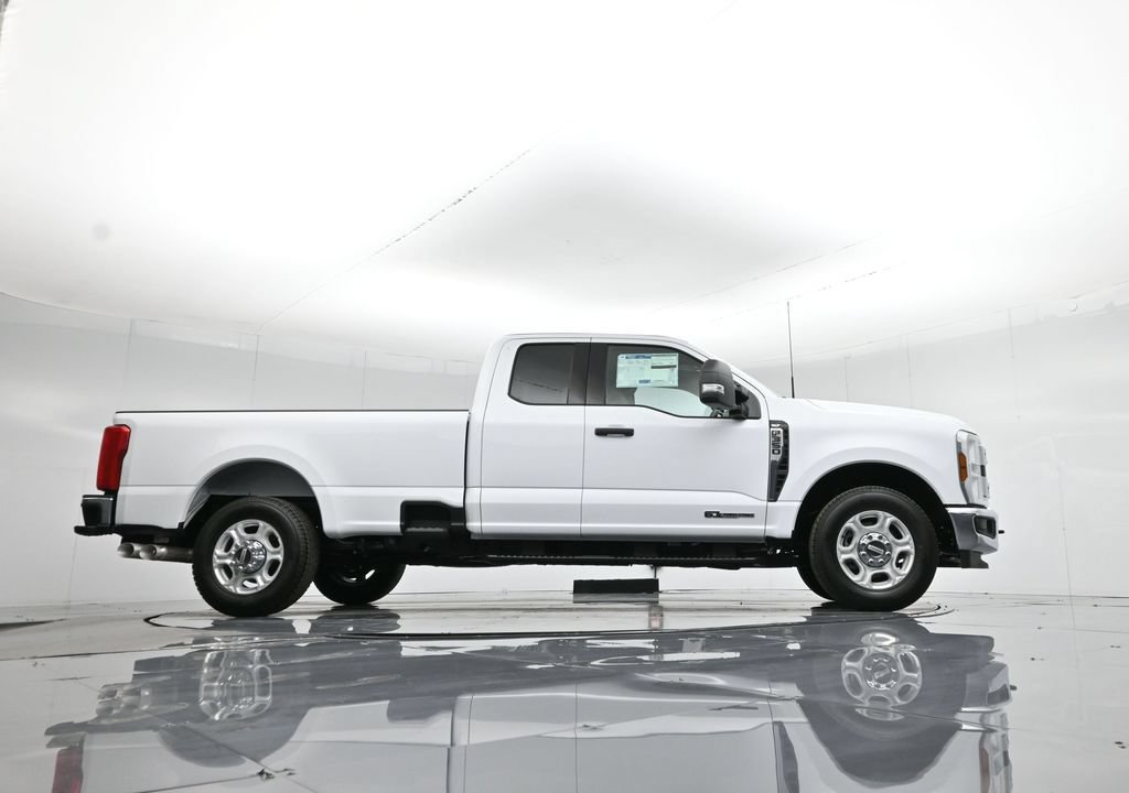 New 2026 Ford F350 XLT RWD image 47