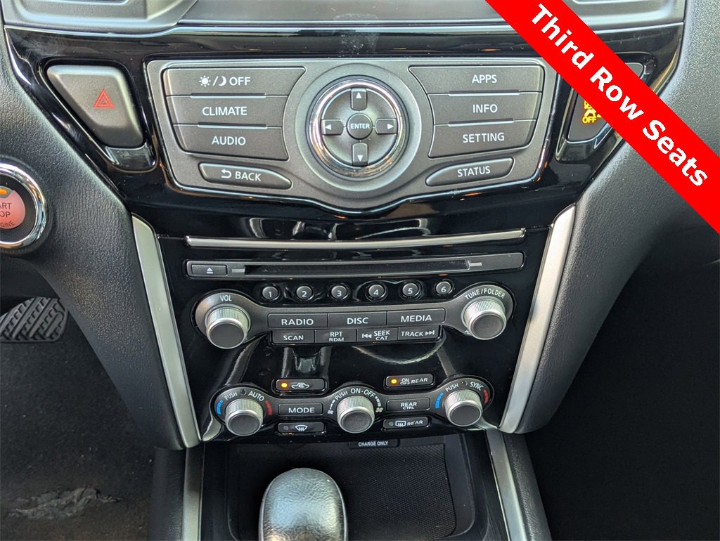 Used 2020 Nissan Pathfinder SV image 28