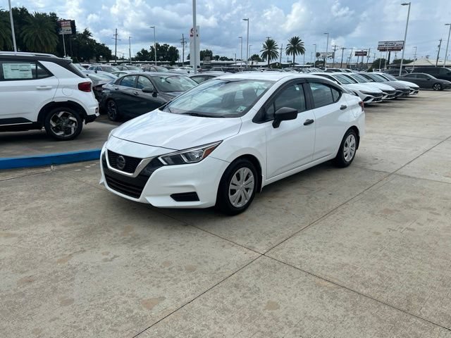Used 2020 Nissan Versa S FWD image 3