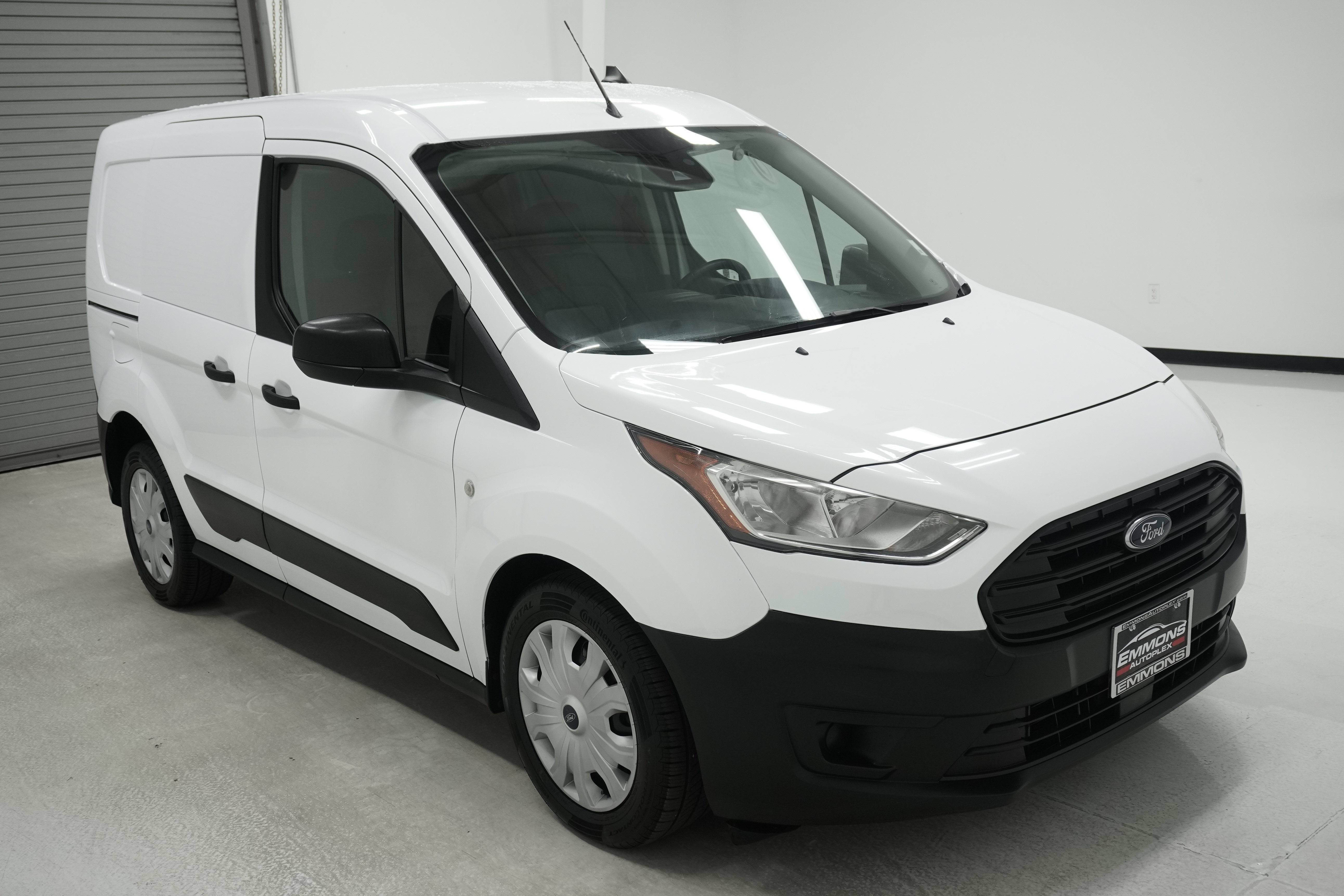 Used 2019 Ford Transit Connect XL FWD image 3