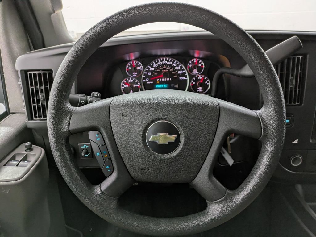 Used 2024 Chevrolet Express 2500 w/ Driver Convenience Package image 17
