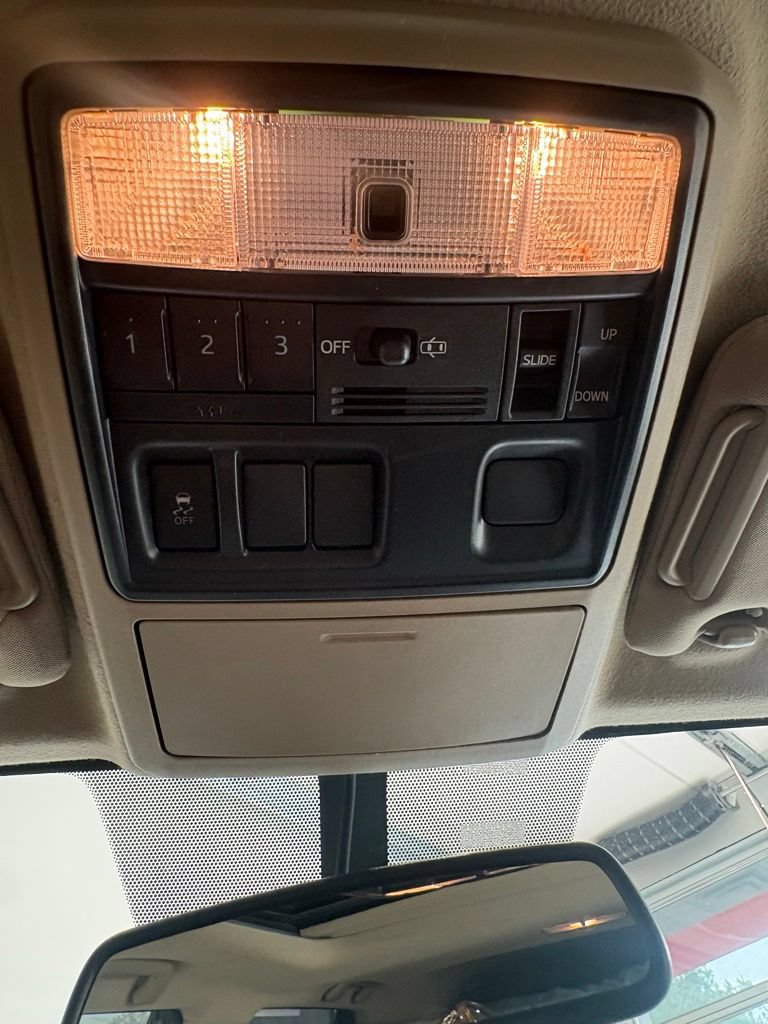 Used 2014 Toyota 4Runner SR5 Premium RWD image 23