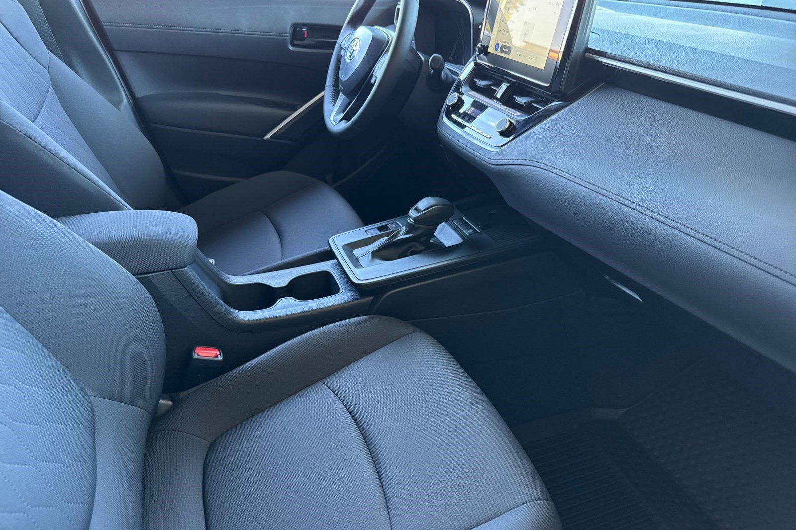 New 2026 Toyota Corolla Cross LE AWD/4WD image 27