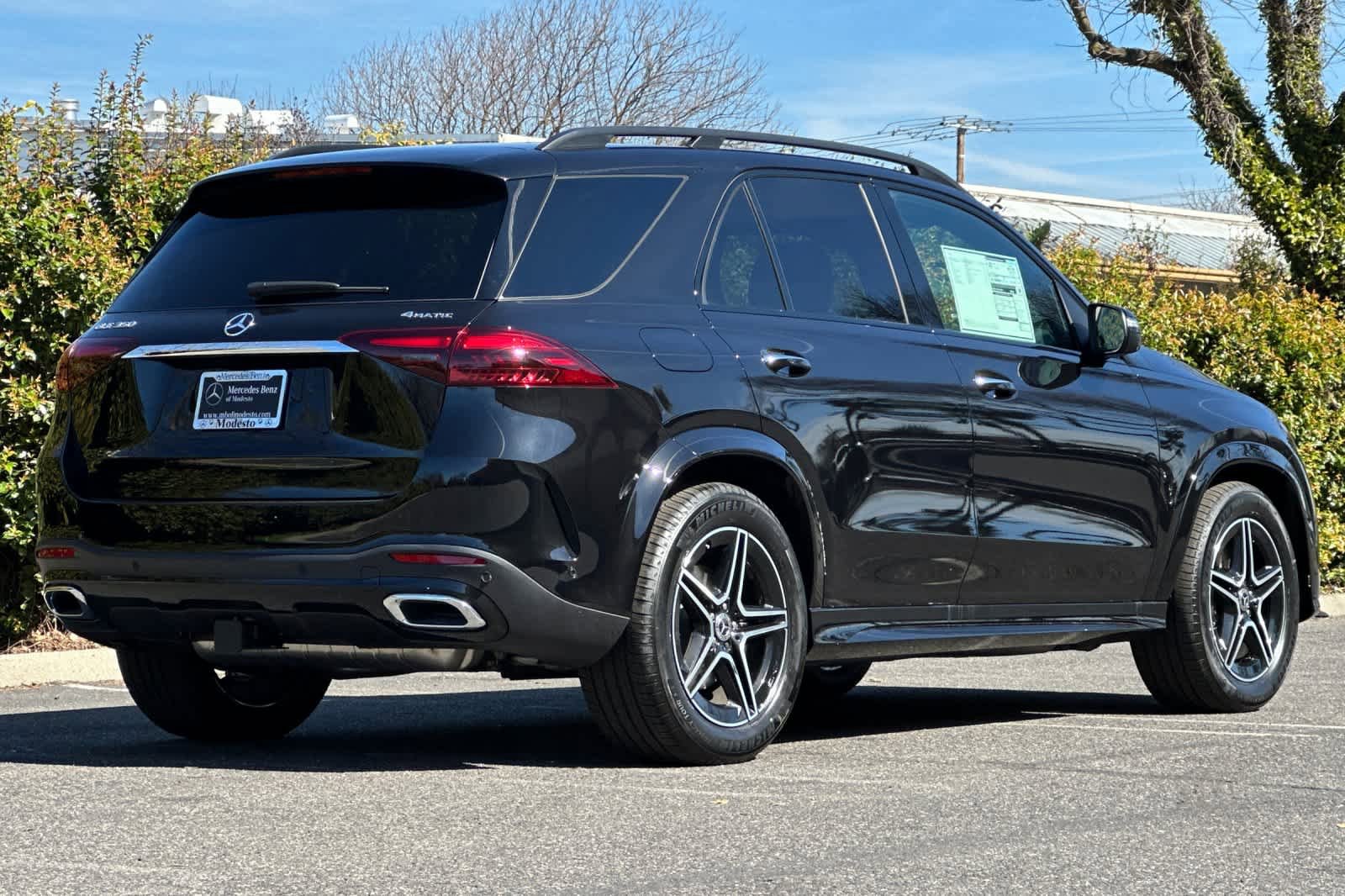 New 2026 Mercedes-Benz GLE 350 4MATIC image 3